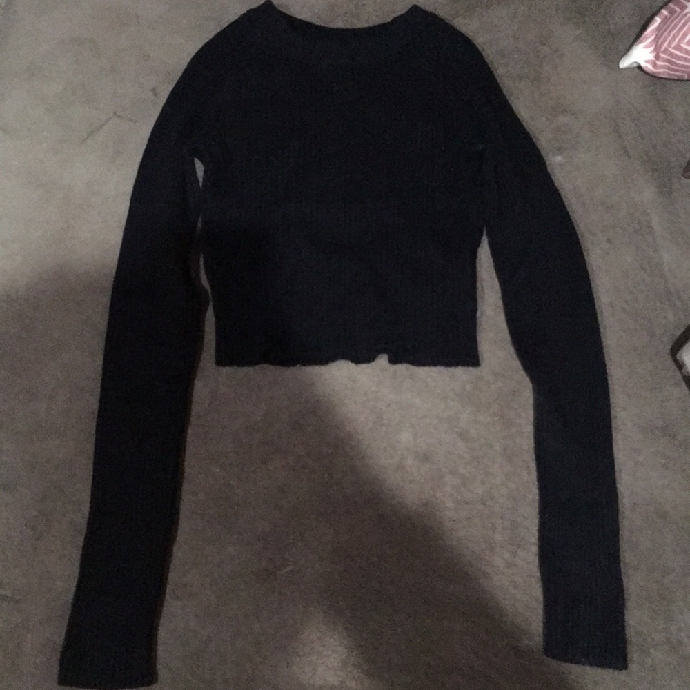 Girl’s Size Small Cropped Sweater